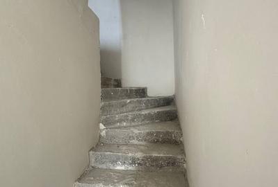 Duplex cu 6 camere cu Canalizare în Florești - 16