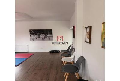 Spațiu comercial, de 90 mp, în Central - 11