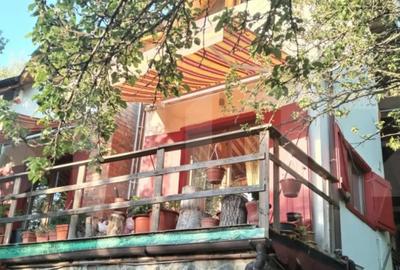 Casă cu 5 camere cu Piscina în Central - 5