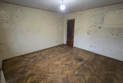 Apartament cu 3 camere decomandat în Central - 3