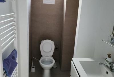 Spațiu comercial, de 42 mp, în Nord - 3