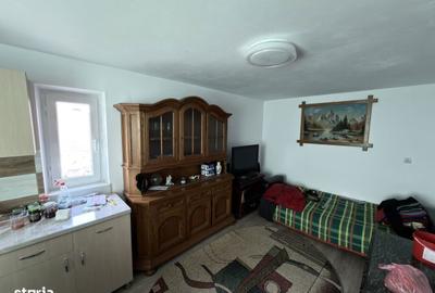 Casă cu 2 camere în Cătămărești - 6