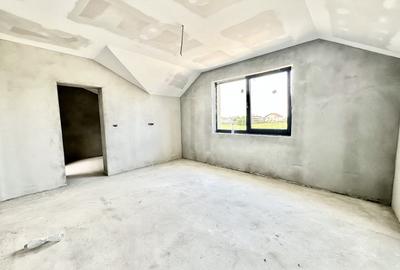 Duplex cu 4 camere cu Canalizare în Moșnița Nouă - 18