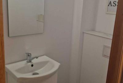 Apartament cu 3 camere decomandat în Central - 14