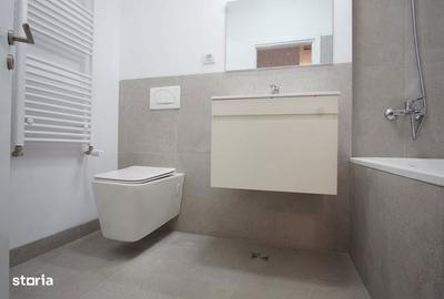 Spațiu comercial, de 43 mp, în Central