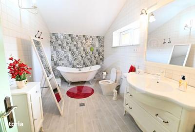 Casă cu 6 camere decomandat cu Teren 328 Mp în Central - 14