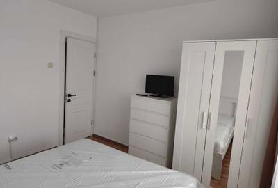 Apartament cu 2 camere decomandat în Crângași