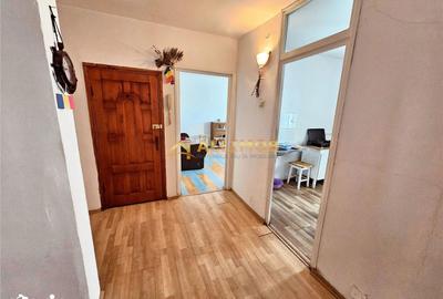 Apartament cu 2 camere decomandat în Mihai Bravu - 2