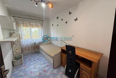 Royal Imobiliare - Inchiriere apartament zona 9 Mai - 11