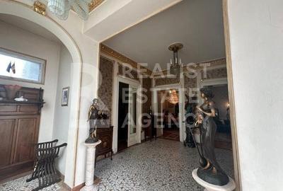 Casă individuală cu 9 camere cu Canalizare în Grădina Icoanei - 16