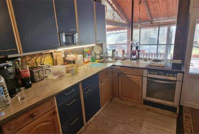 Casă cu Teren 1400 Mp în Brebu - 12