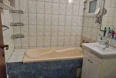 Apartament 3 camere Lacul Tei-Parcul Circului - bloc 1986- decomandat - 6