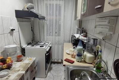 Apartament cu 2 camere semidecomandat în Narcisa - 2