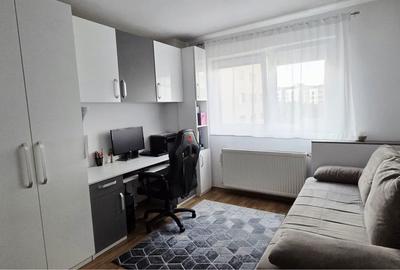 Apartament cu 3 camere decomandat în Turnișor - 7