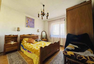 Apartament cu 3 camere decomandat în Central - 4