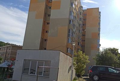 Proprietar, ofer spre inchiriere apartament cu 2 camere complet mobilat si utilat - 9