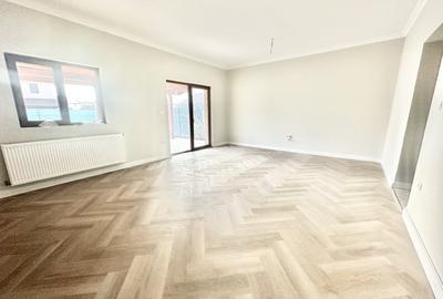 Duplex cu 4 camere cu toate utilitatile si cu asfalt -125 mp utili- Mosnita Noua - 2