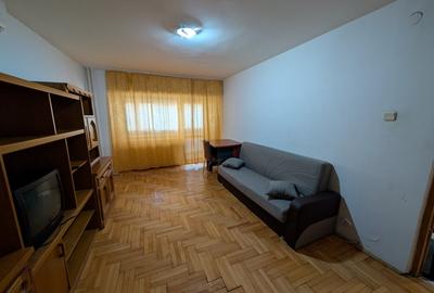 Apartament decomandat Banca Nationala etaj 1, bloc 1992 - 6