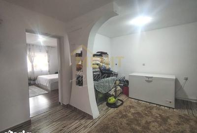 Casă cu 5 camere cu Teren 287 Mp în Central - 3