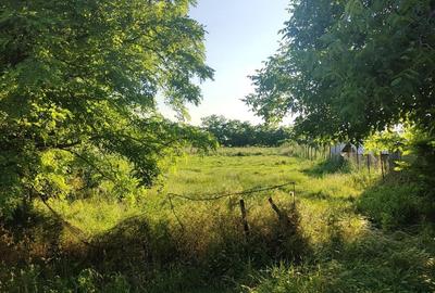 Teren intre case Bazos !!! - 1