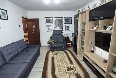 Apartament cu 2 camere decomandat în Nicolina - 2