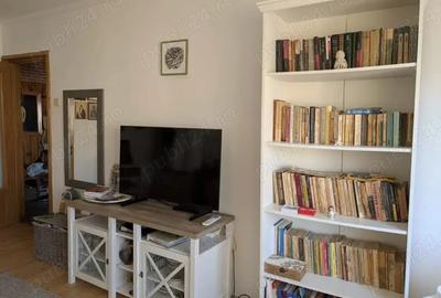 VAND apartament 3 camere Mioveni - 1