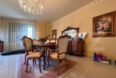 Casă cu 10 camere cu Teren 908 Mp în Central - 14