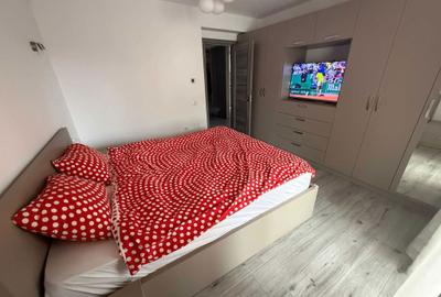 Apartament cu 3 camere decomandat în Exterior Vest - 6