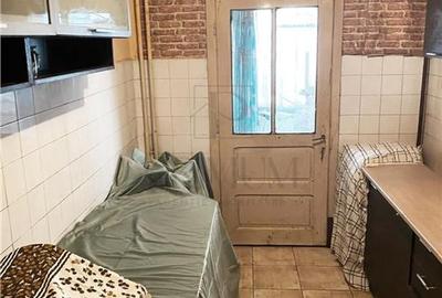 LIPOVEI - 3 camere - decomandata - 1 balcon - ZONA EXCELENTA - 4
