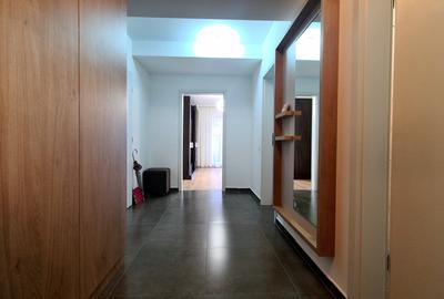 Apartament cu 2 camere decomandat, mobilat în Tractorul - 14