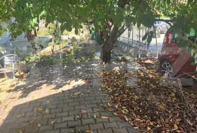 Apartament cu 3 camere decomandat în Micești - 9