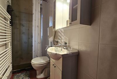 Casă cu 7 camere cu Canalizare în Ghioroc - 11