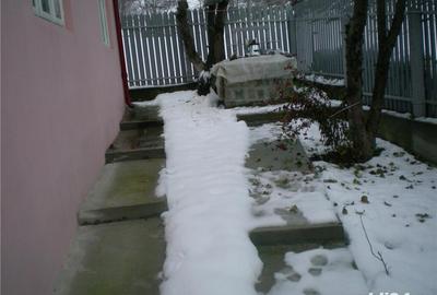 Casă cu 7 camere cu Teren 400 Mp în Greșu - 13