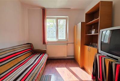 Garsonieră nedecomandată, mobilată în Florilor - 1