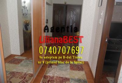 Apartament cu 4 camere decomandat în Central - 3