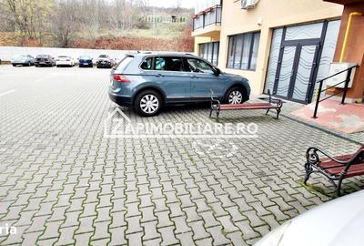 Spațiu comercial, de 220 mp, în Central - 1