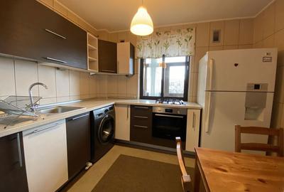 Apartament cu 3 camere semidecomandat în Berceni - 3