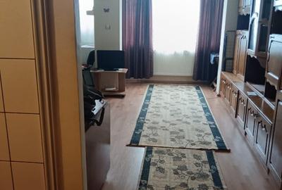 Motorului , garsoniera, etaj1 - 1