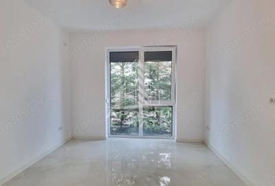 Casă cu Teren 315 Mp în Giarmata