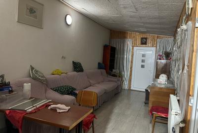 Casă cu 5 camere în 1 Mai