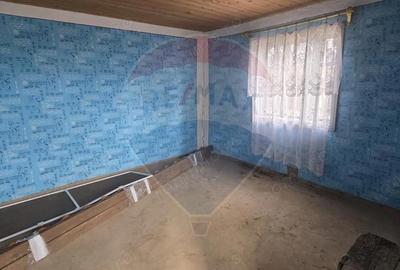Casă cu 4 camere cu Teren 614 Mp în Stânca (Ștefănești) - 8