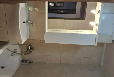 Apartament cu 2 camere decomandat în Lipovei - 3