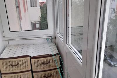 Apartament 3 camere, zona Vasile Aaron, de vanzare Apartament 3 camere, zona Vasile Aaron, de vanzare - 2