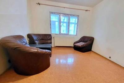 Spațiu comercial, de 54 mp, în Central - 1