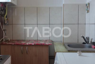 Apartament 2 camere 30 mp etaj 2 spre soare Stejarului Cisnadie - 7