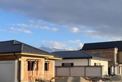 Casă cu 4 camere în Cristian - 2