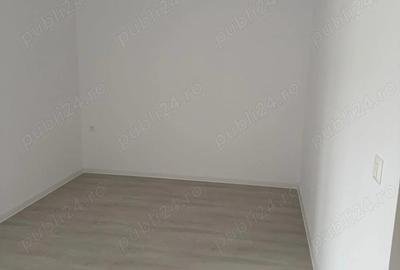 Garsoniera cu terasa mare, loc de parcare subteran, metrou Republica - 9