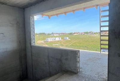 Casă cu 4 camere cu Teren 569 Mp în Șofronea - 5