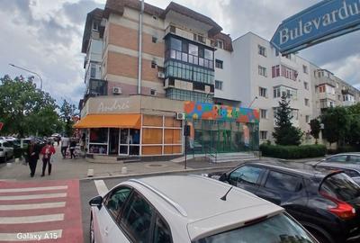 Spațiu comercial, de 115 mp, în Central - 6