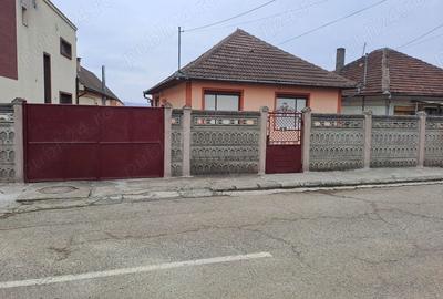 Casă cu 5 camere în Hunedoara - 2